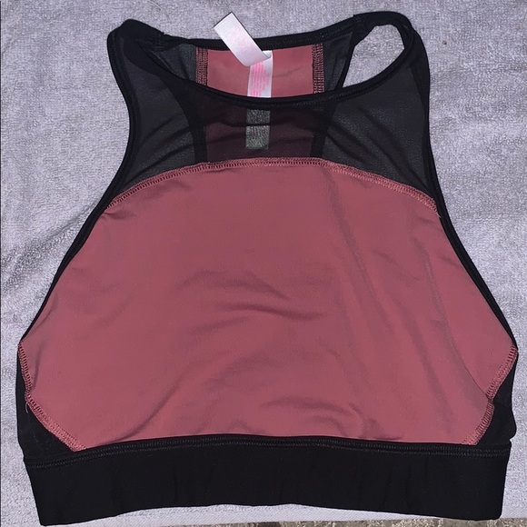 Victoria’s Secret PINK Sports Bra With Padding - Picture 1 of 2